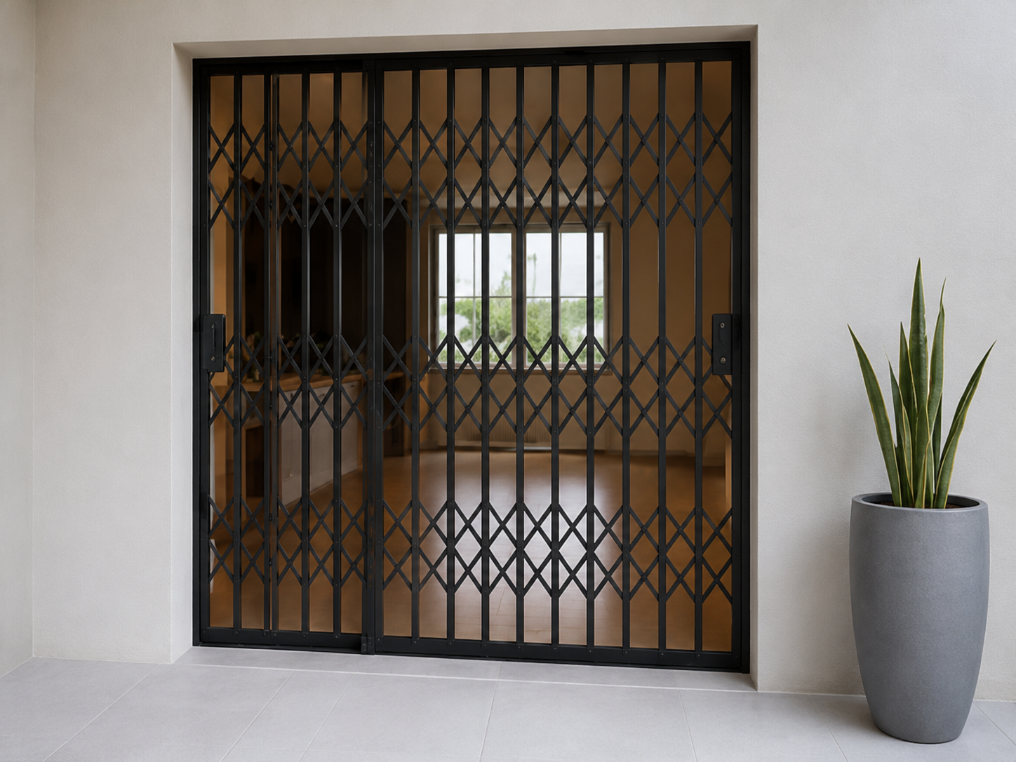 Expanding Gate